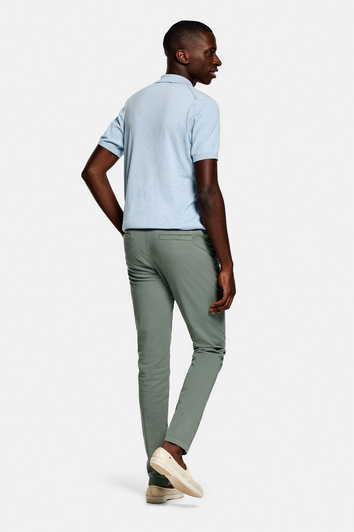 Chinos – Defenders (5)