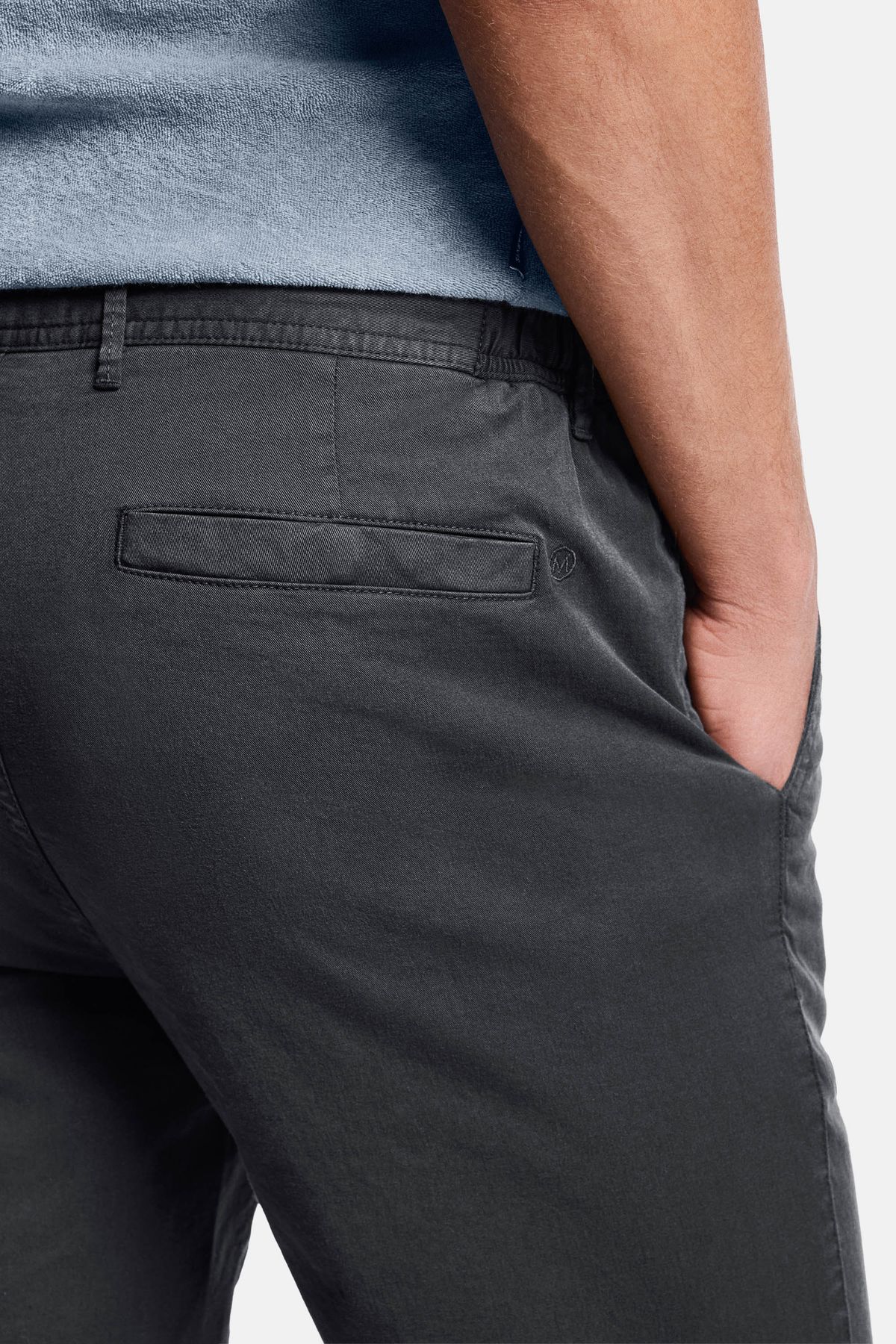 Chinos – Storms (7)