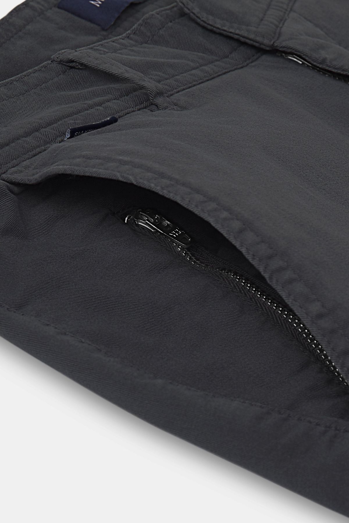 Chinos – Storms (9)